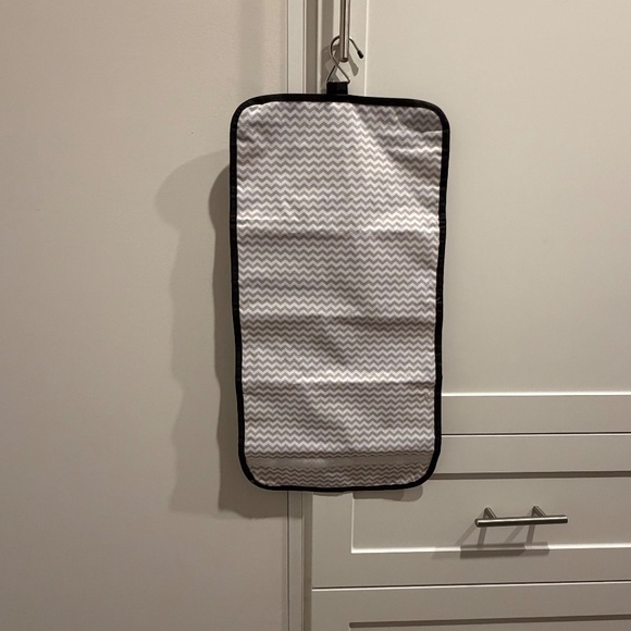 MISSLO Hanging and Foldable Jewelry / Accessory Organizer - Picture 9 of 9